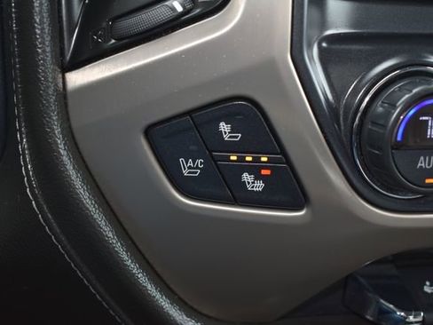 Used 2015 GMC Sierra 2500 Denali AWD/4WD image 30