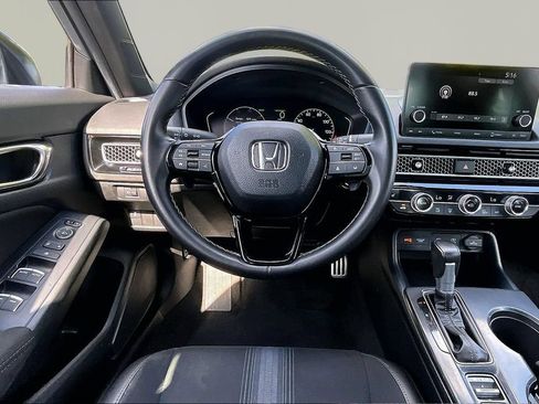 Used 2025 Honda Civic Sport image 9