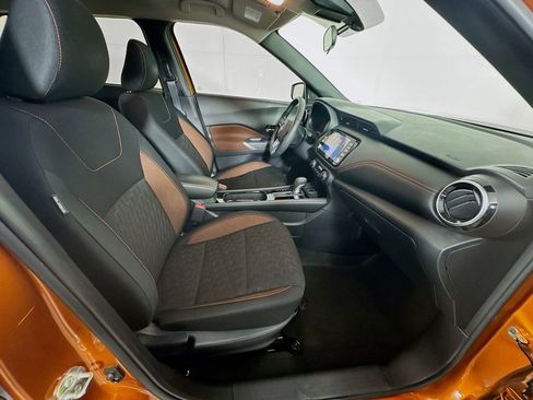 Used 2023 Nissan Kicks SR image 33
