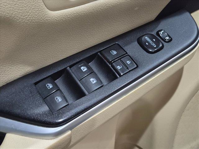 Used 2015 Toyota Camry LE FWD image 9
