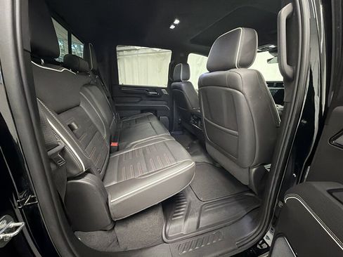 Used 2024 GMC Sierra 2500 AT4X AWD/4WD image 14