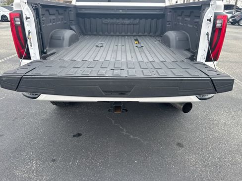 Used 2024 GMC Sierra 2500 Denali w/ Denali Reserve Package image 18