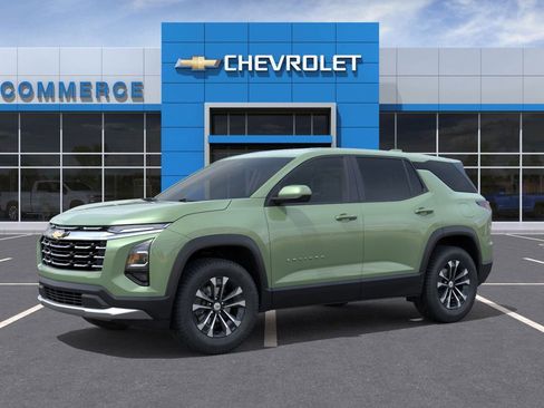 New 2026 Chevrolet Equinox LT image 2