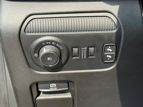 Used 2024 Jeep Grand Wagoneer Series I AWD/4WD image 14