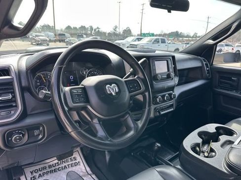 Used 2021 RAM 3500 Tradesman w/ Chrome Appearance Group image 11