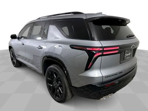 New 2026 Chevrolet Traverse RS w/ LPO, Floor Liner Package AWD/4WD image 6