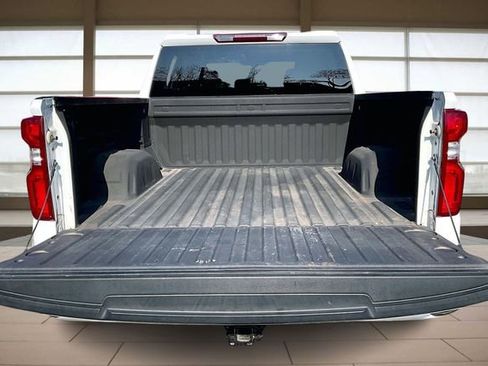 Used 2021 Chevrolet Silverado 1500 RST w/ LPO, Dark Essentials Package image 18