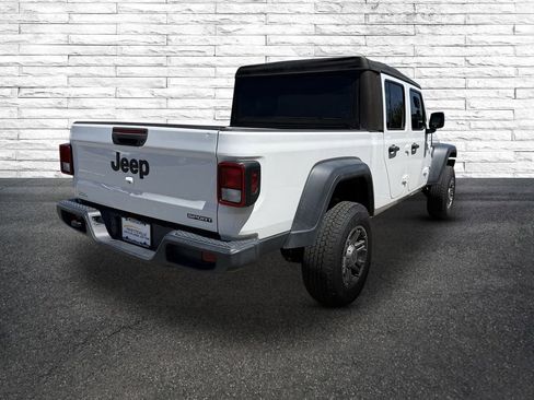 Used 2020 Jeep Gladiator Sport w/ Quick Order Package 24S image 3
