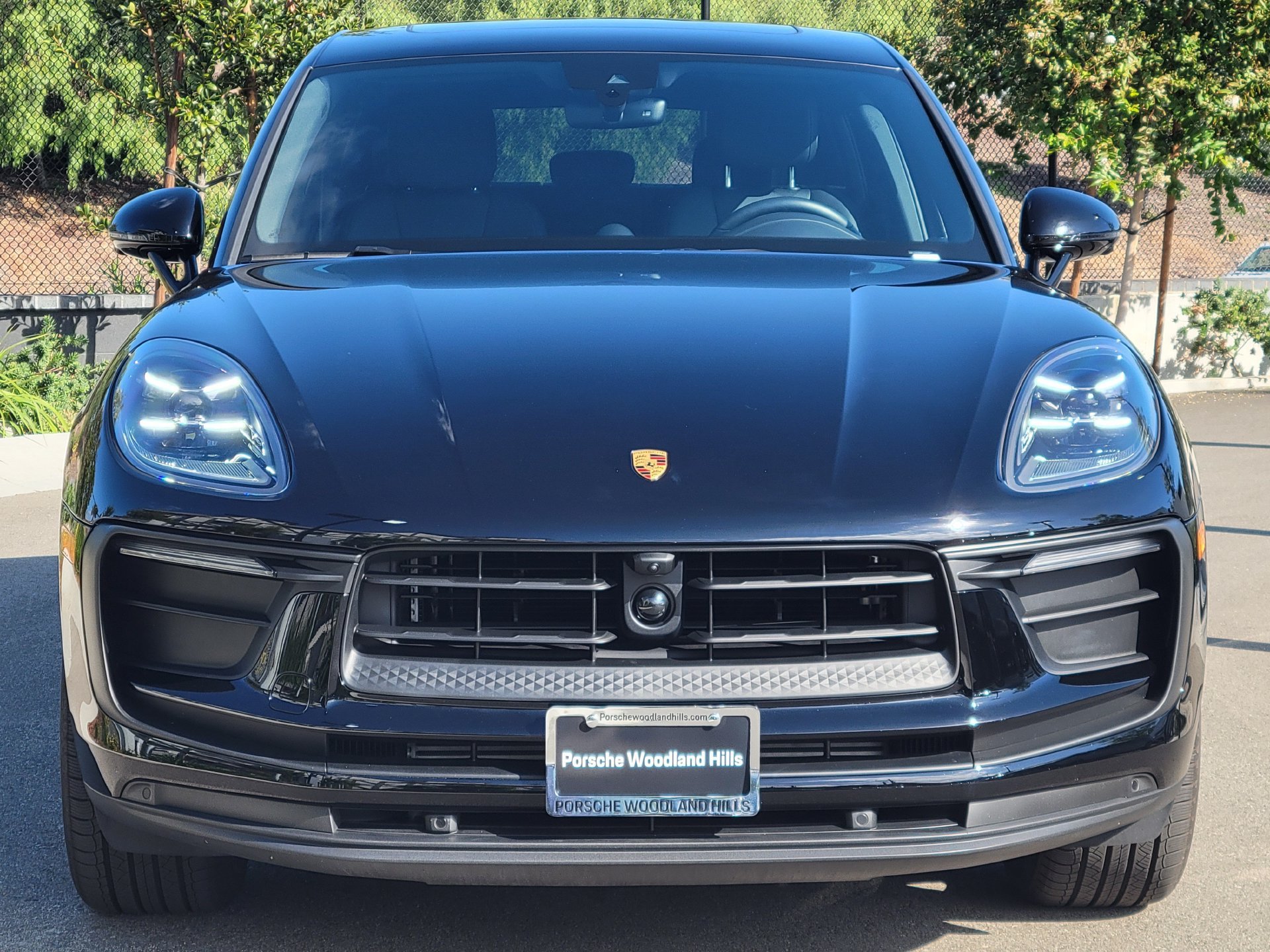 Used 2026 Porsche Macan AWD/4WD image 10