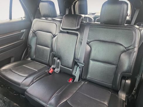 Used 2016 Ford Explorer Limited w/ Equipment Group 301A AWD/4WD image 13