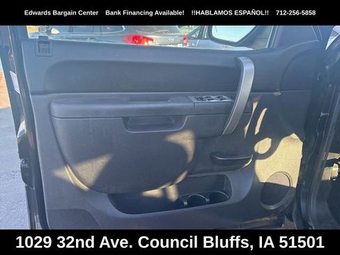 Used 2011 Chevrolet Silverado 1500 LT image 16