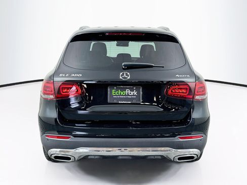 Used 2022 Mercedes-Benz GLC 300 4MATIC w/ Multimedia Package Lite image 7