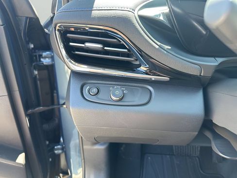 New 2026 Buick Envista Sport Touring w/ Convenience II Package FWD image 31
