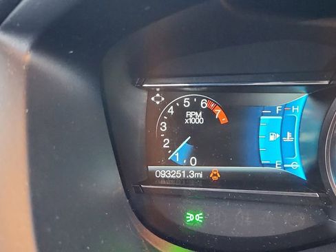 Used 2019 Ford Explorer Sport image 25