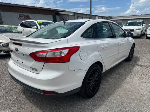 Used 2013 Ford Focus Titanium FWD image 6