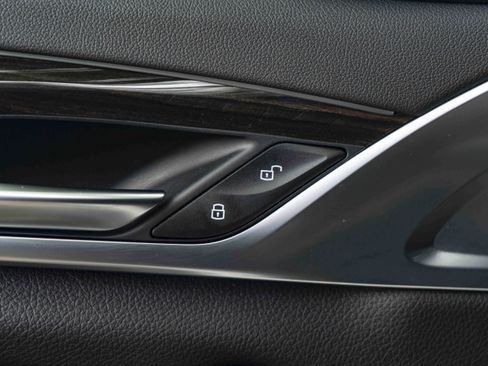 Used 2017 BMW 530i RWD image 39