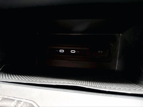 Used 2023 Volkswagen Atlas SE FWD image 19