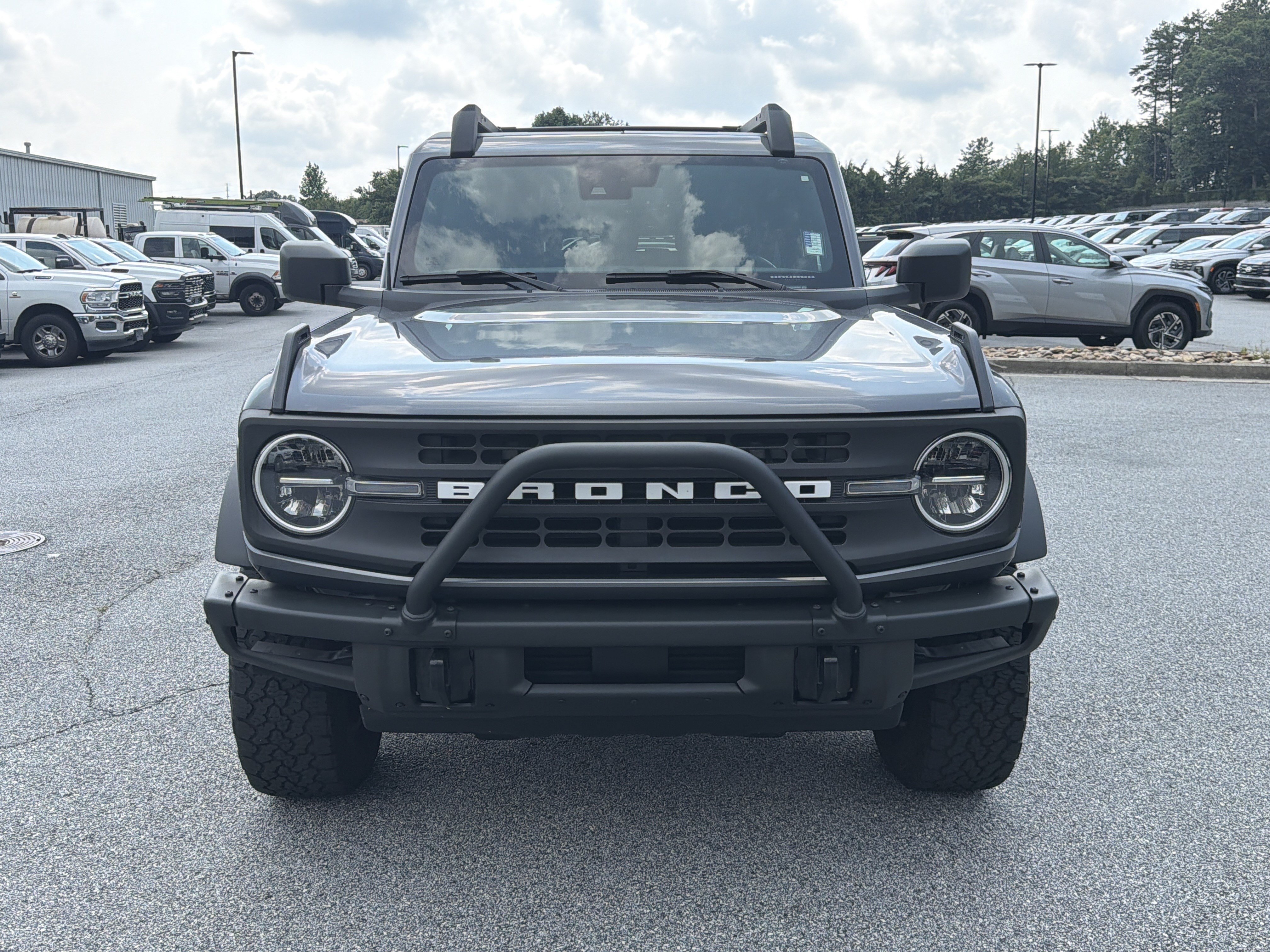 Used 2023 Ford Bronco Black Diamond AWD/4WD image 2