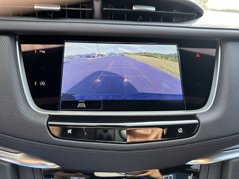 New 2026 Cadillac XT5 Luxury AWD/4WD image 23