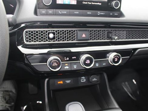 Used 2024 Honda Civic LX image 16