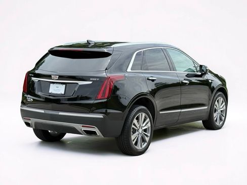 Certified 2025 Cadillac XT5 Premium Luxury w/ LPO, Floor Liner Package AWD/4WD image 14