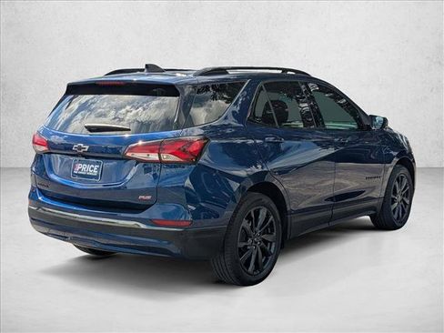 Used 2023 Chevrolet Equinox RS FWD image 5