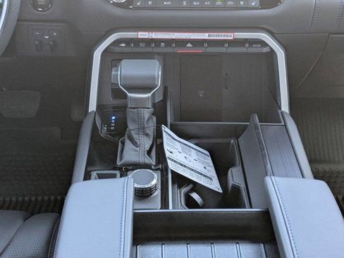 New 2025 Toyota Tundra Platinum image 19