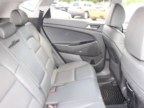 Used 2019 Hyundai Tucson Limited AWD/4WD image 19