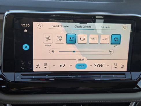 New 2026 Volkswagen Atlas SE image 16