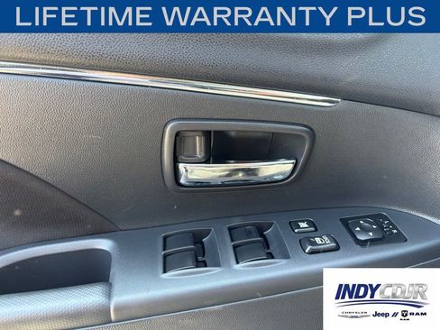 Used 2025 Mitsubishi Outlander Sport LE AWD/4WD image 20