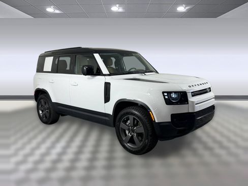 New 2026 Land Rover Defender 110 S AWD/4WD image 7