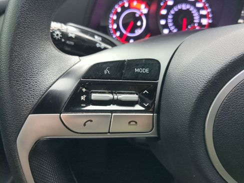 Used 2023 Hyundai Elantra SEL image 19