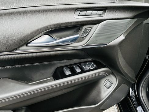 Used 2022 Cadillac CT4 V Blackwing w/ Carbon Fiber 1 Package image 32