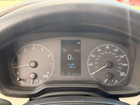 Used 2025 Toyota Corolla LE image 24