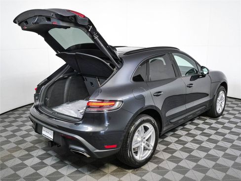 Used 2026 Porsche Macan Turbo AWD/4WD image 29