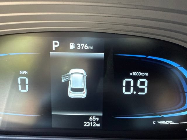 Used 2026 Hyundai Venue SEL FWD image 13