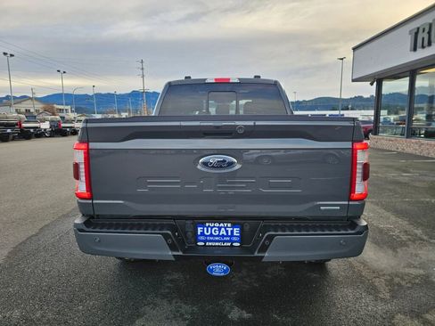 Used 2021 Ford F150 Lariat w/ Equipment Group 502A High AWD/4WD image 8