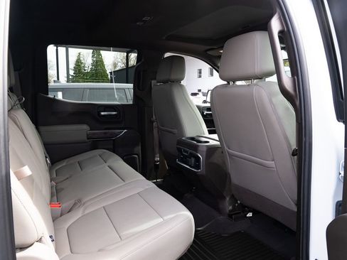 Used 2020 Chevrolet Silverado 1500 LTZ w/ LTZ Premium Package image 24