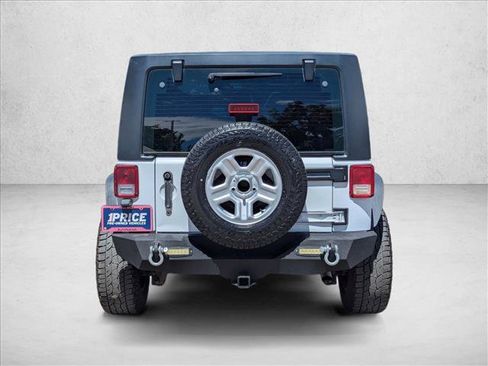 Used 2016 Jeep Wrangler Unlimited Sport w/ Max Tow Package AWD/4WD image 7