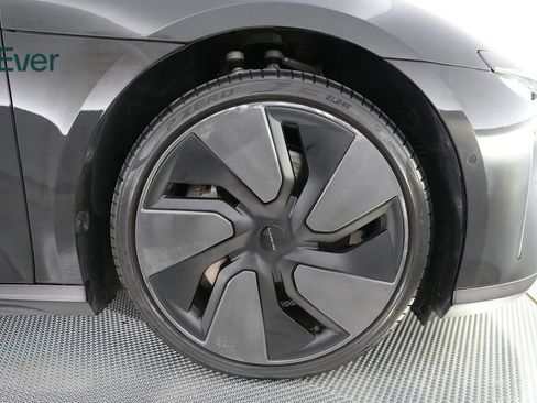 Used 2024 Lucid Air Touring AWD/4WD image 19