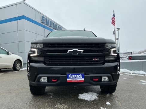 Used 2021 Chevrolet Silverado 1500 LT Trail Boss w/ Convenience Package II image 4