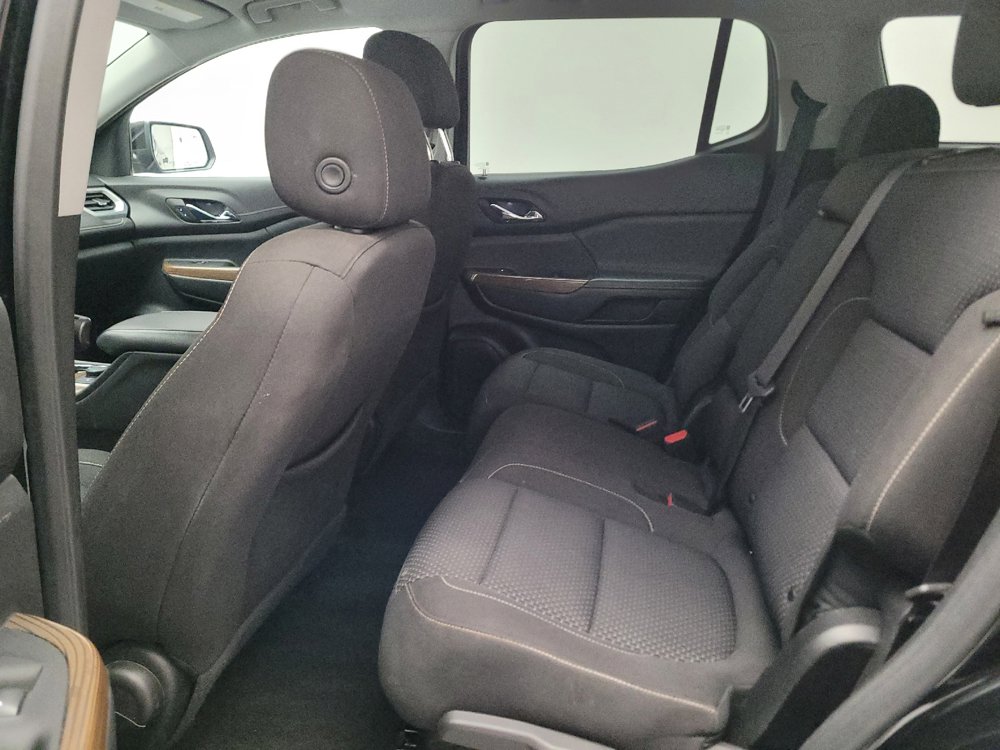 Used 2023 GMC Acadia SLE FWD image 18