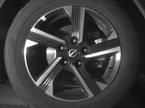 Used 2025 Nissan Sentra SV FWD image 16
