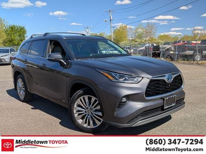 Used 2023 Toyota Highlander Platinum
