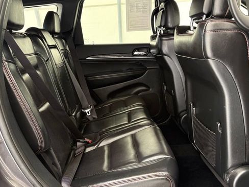 Used 2019 Jeep Grand Cherokee Trailhawk w/ Trailhawk Luxury Group AWD/4WD image 26
