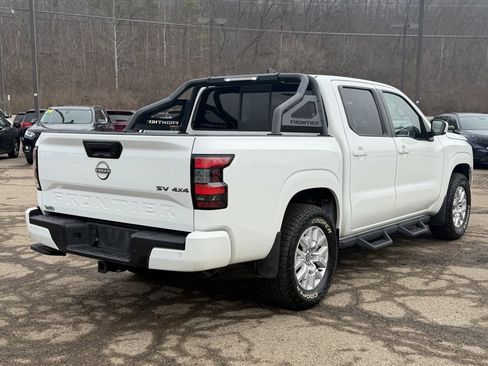 Used 2022 Nissan Frontier SV image 6