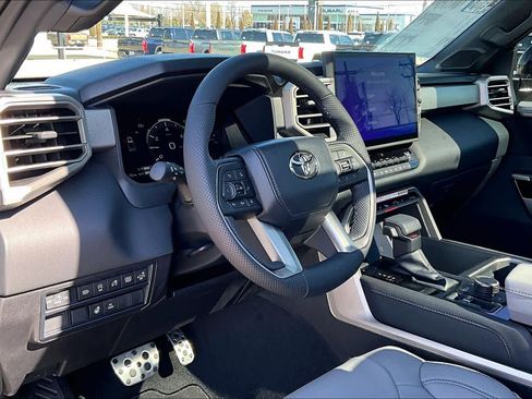 New 2026 Toyota Tundra Limited AWD/4WD image 8