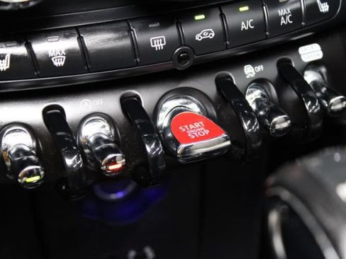 Used 2018 MINI Cooper S FWD image 22