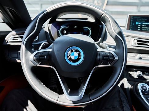 Used 2019 BMW i8 Coupe AWD/4WD image 46