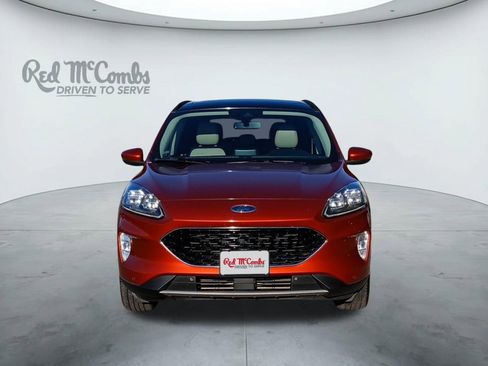 Used 2020 Ford Escape Titanium image 8